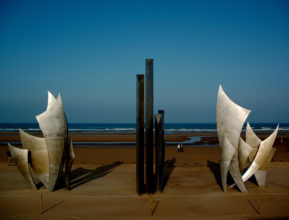Normandy D-Day Beaches Day Trip from Bayeux