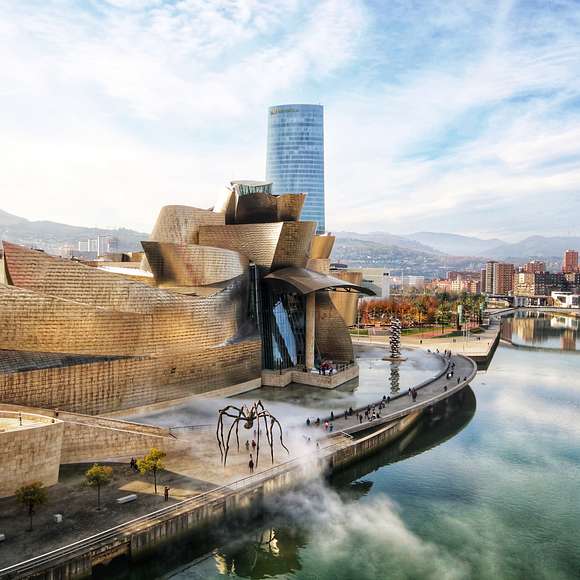 Guggenheim Museum Bilbao Tour
