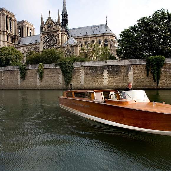 luxury seine river cruise