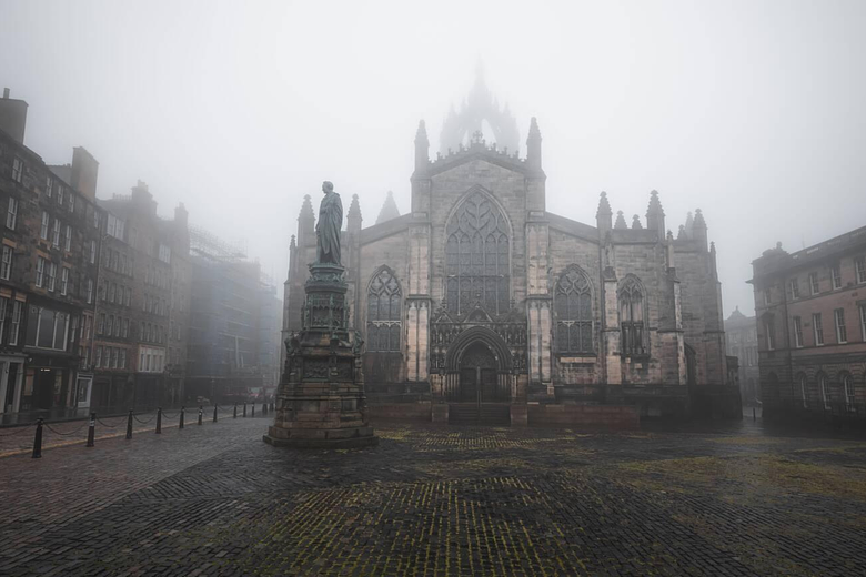 Edinburgh Darkside Tour: Witches, Hauntings and Body Snatchers