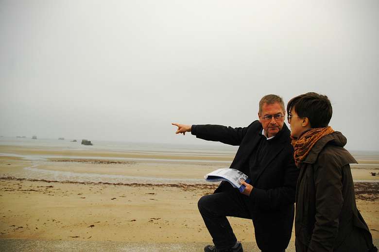 Full-Day D-Day and Normandy Beaches Day Trip from Paris