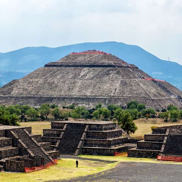 teotihuacan tour
