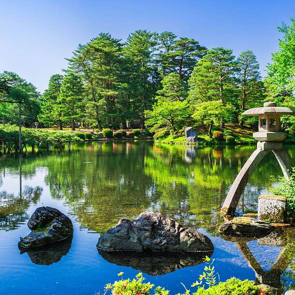 kanazawa castle gardens