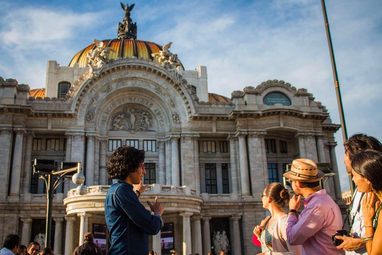 Mexico City Highlights Tour: Zócalo to Bellas Artes