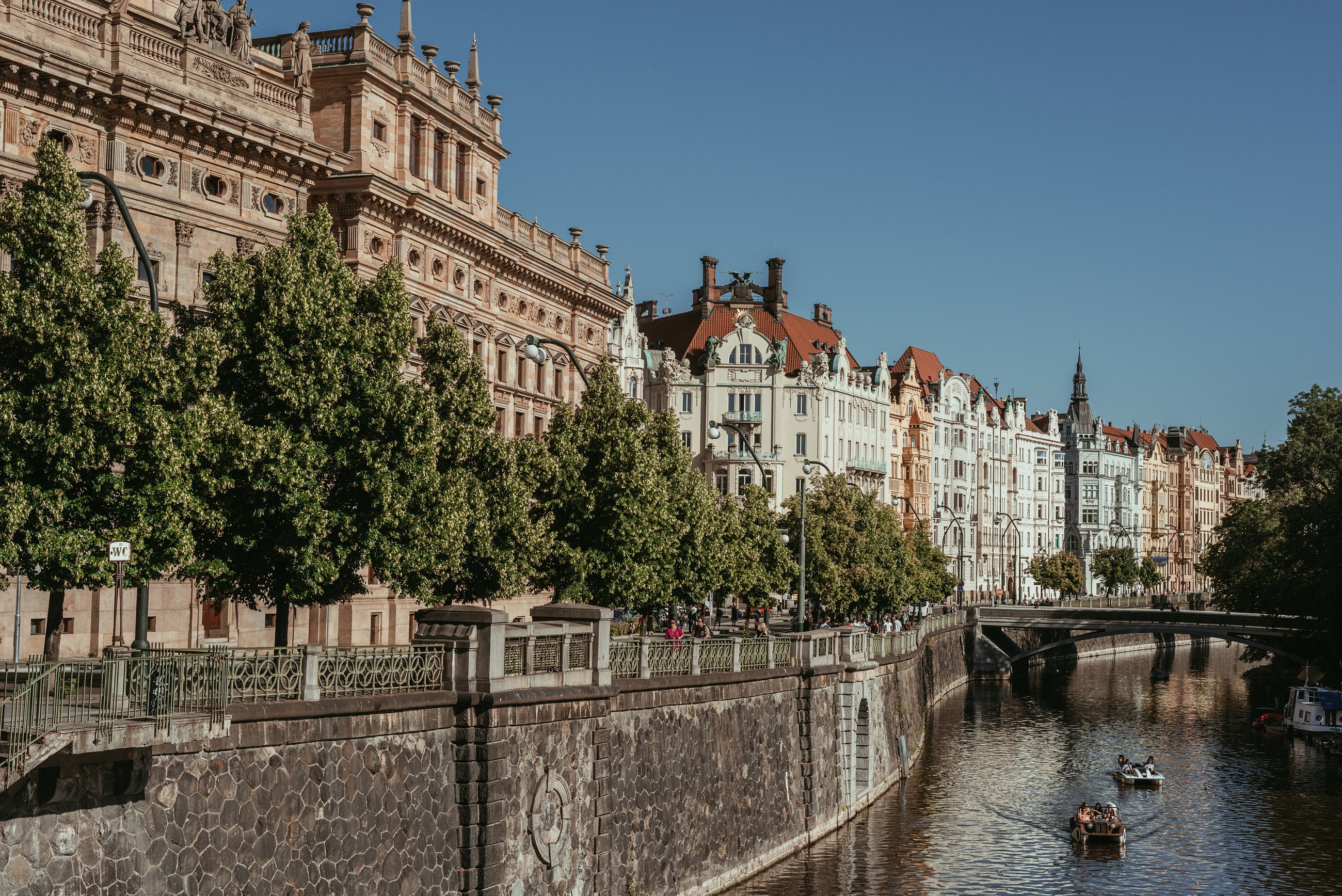 Context Private Tours