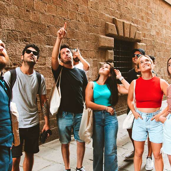 barcelona gothic quarter walking tour