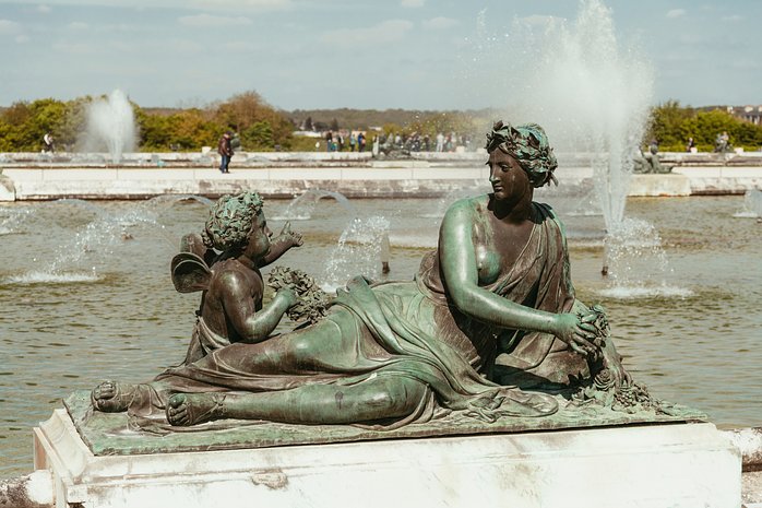 Full-Day Versailles Day Trip from Paris with Skip-the-Line Tickets