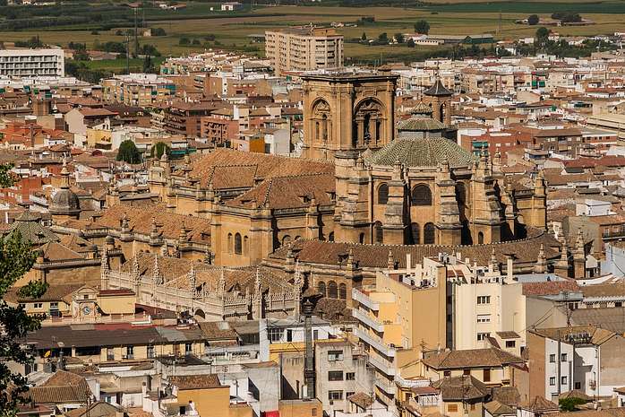 Granada History Tour with the Royal Chapel and Cathedral