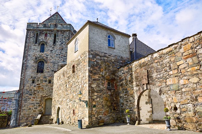 Bergen WWII Tour: A City Under Occupation