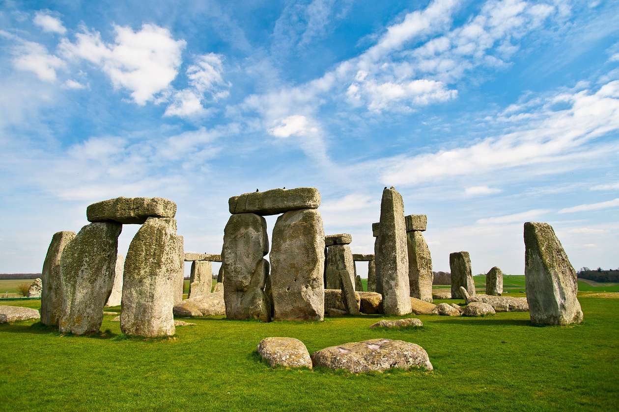 stonehenge tour from london