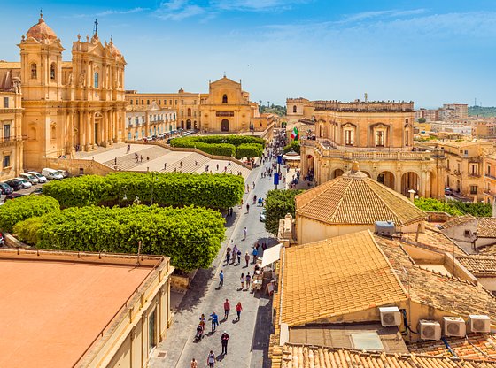 Introduction to Noto Tour