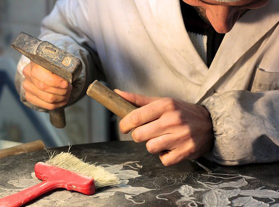 Florence Artisan Workshop Tour with Oltrarno Neighborhood