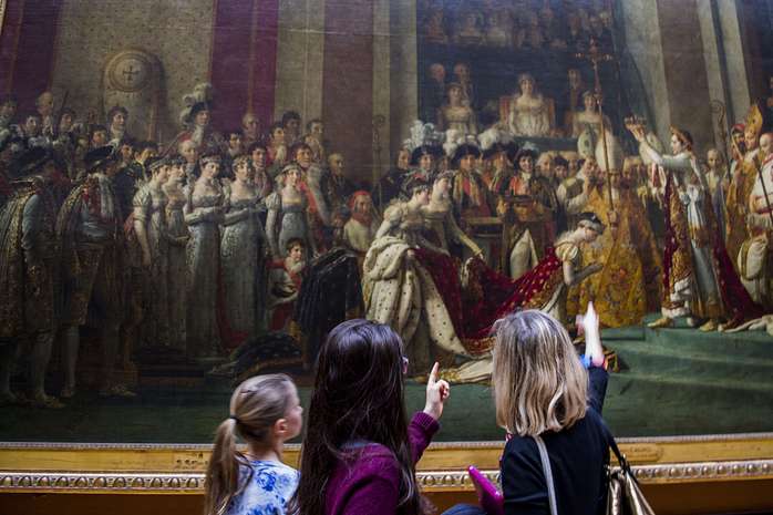 Paris in a Day Tour for Kids with the Louvre