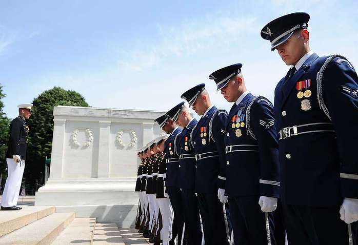 Arlington National Cemetery Tour with Changing of the Guards