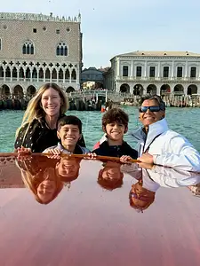 Photo Shared by Heidi with their review