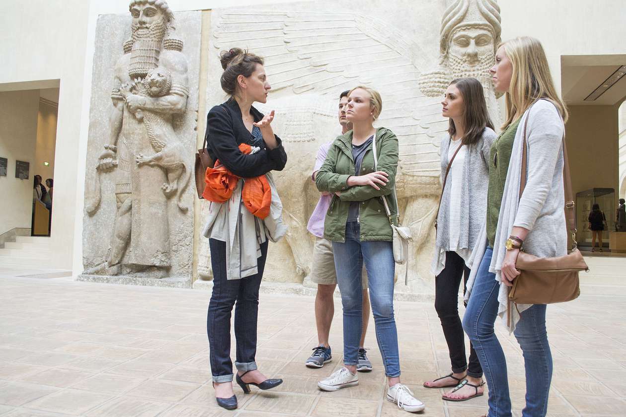 alternative louvre tour