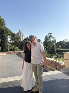 Photo Shared by Mariana with their review