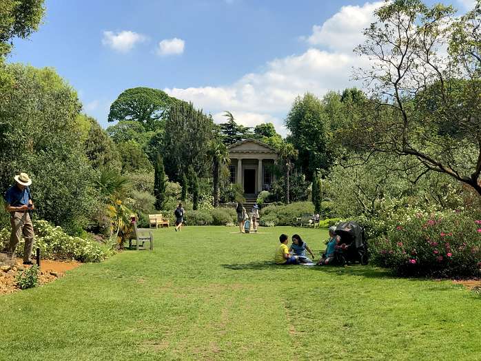 Kew Royal Botanical Gardens Tour