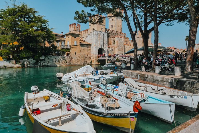 Full Day Lake Garda Excursion with Luxury Boat