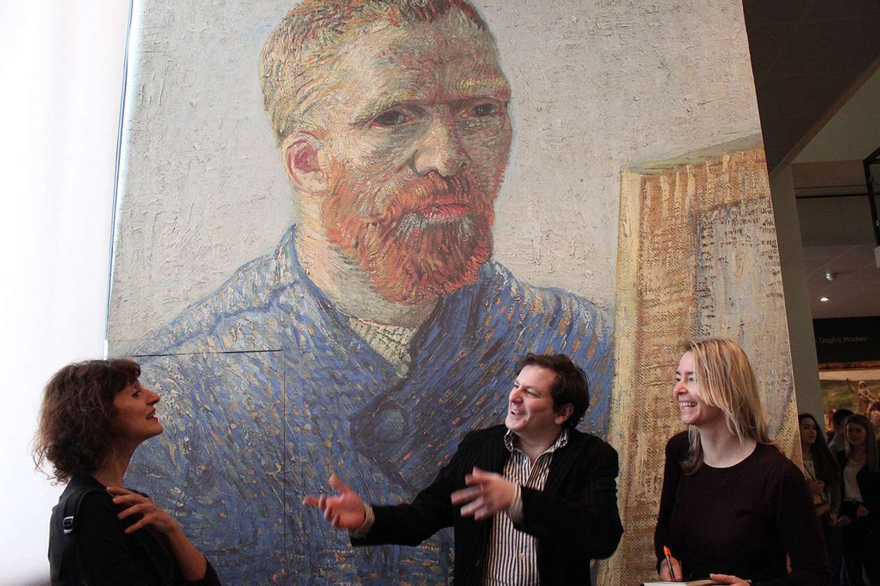 van gogh museum tour