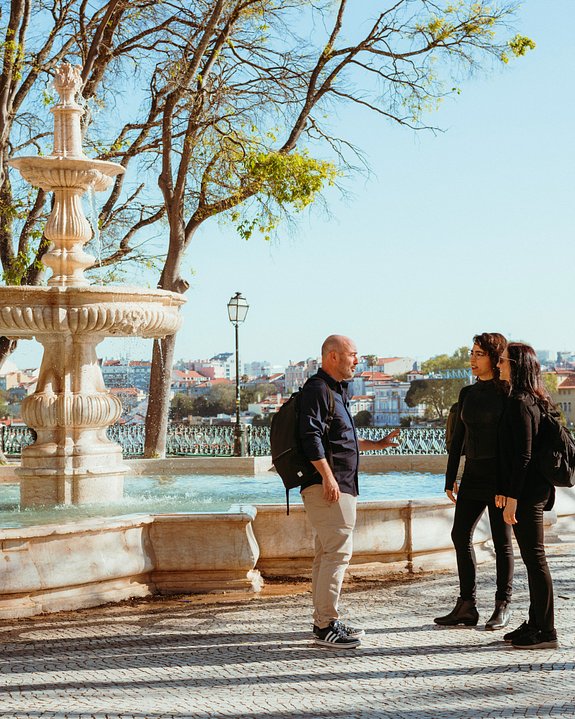 lisbon group tours
