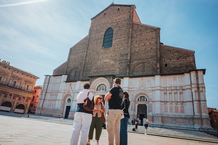 Sites and Insights: An Expert-Led Bologna Welcome Tour