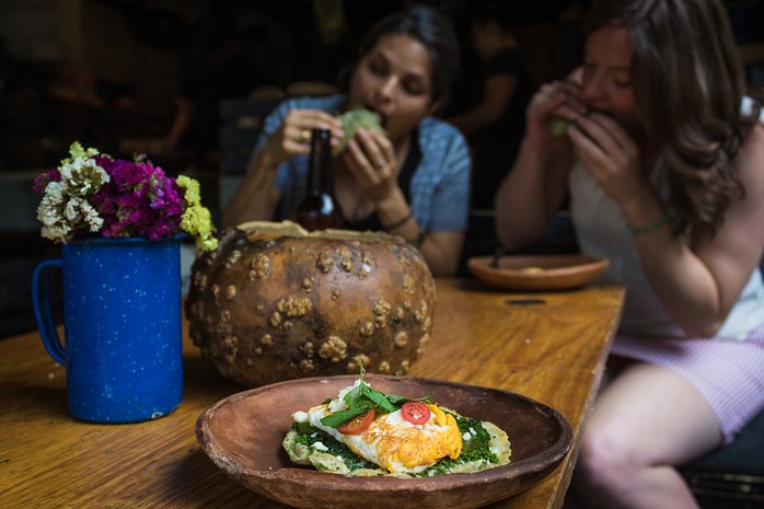 Mexico City Food Tour: Roma Neighborhood