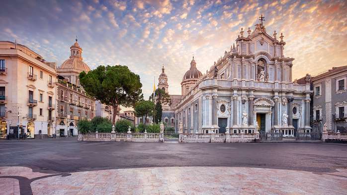 Introduction to Catania with the Duomo and Street Food