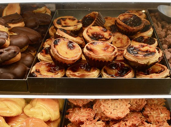 Porto Food Tour: Best of Portuguese Cuisine 
