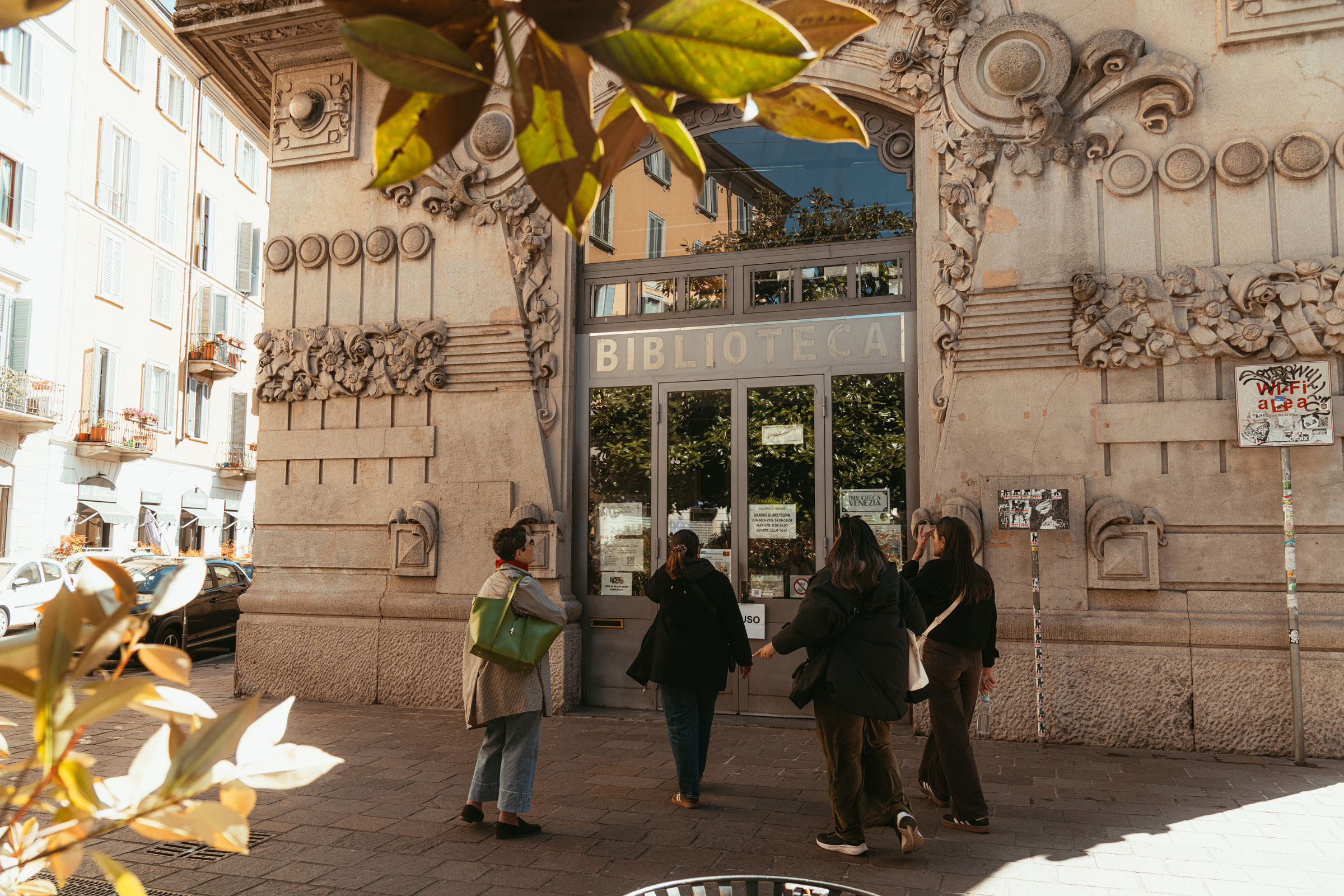 milan architecture tour