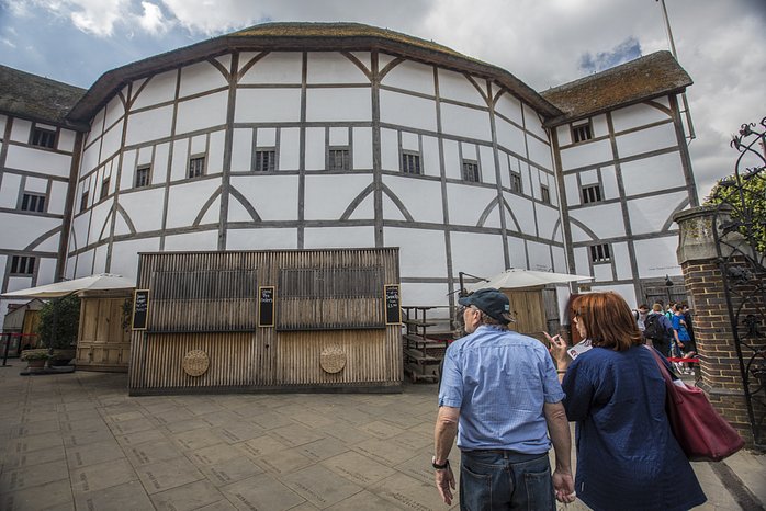 From the Globe to the West End: The Evolution of Theatre in London Tour