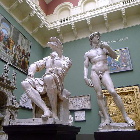 v&a tours