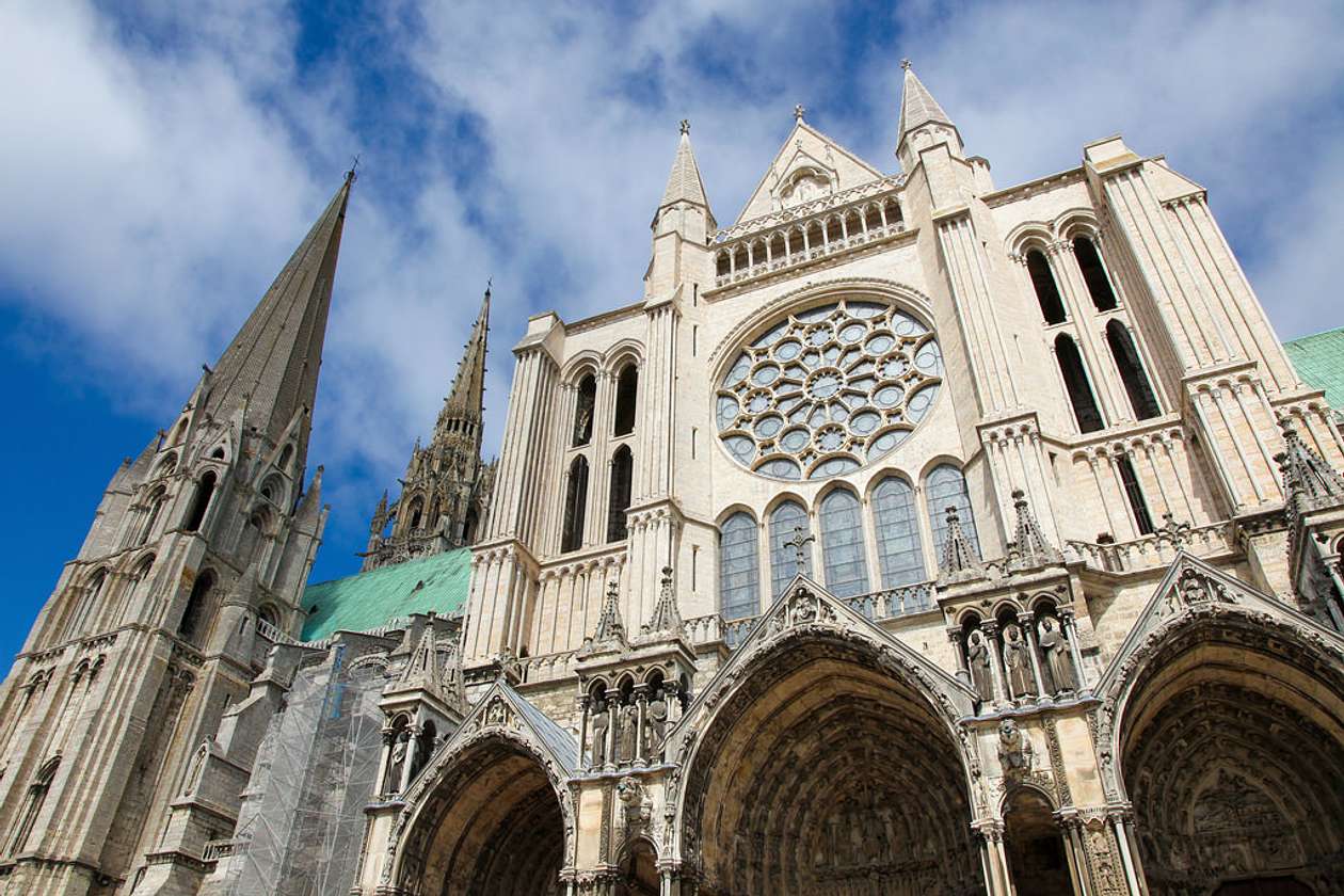 paris to chartres day trip