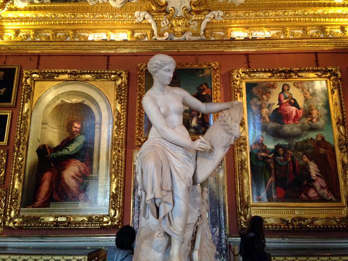 Palazzo Pitti Tour with Boboli Gardens
