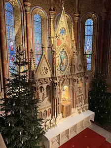 Photo Shared by Lisa with their review