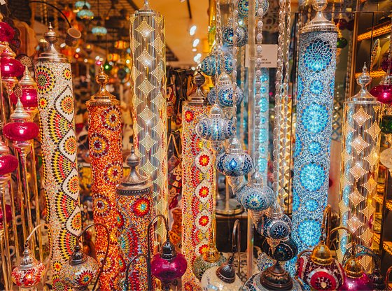 Istanbul Grand Bazaar Tour: Crossroads of Trade
