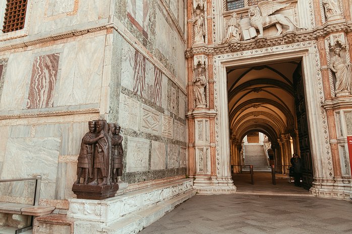 Doge's Palace Tour for Kids with Doge's Palace Skip-the-Line Tickets