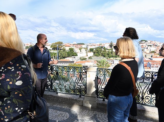 Lisbon in a Day Tour with Bairro Alto and a View of São Jorge Castle