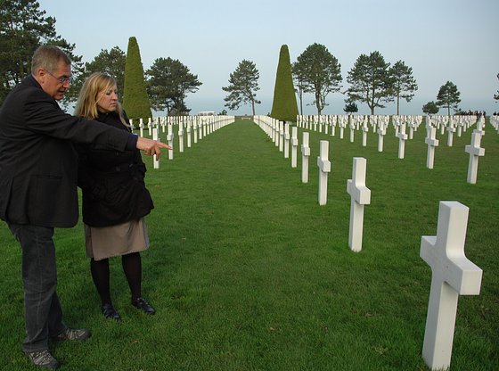 Normandy D-Day Beaches Day Trip from Bayeux