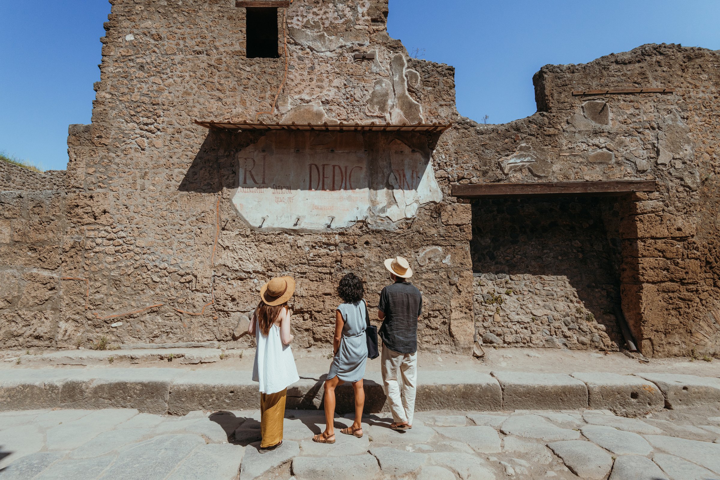 day trip to pompeii from rome