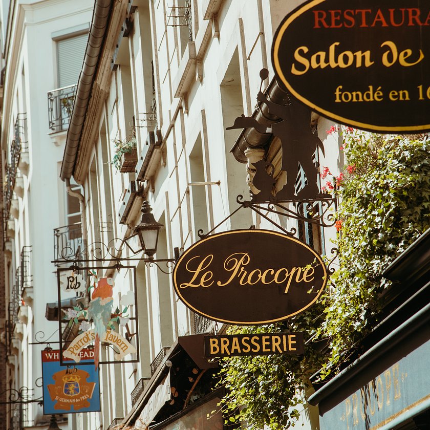 paris travel guide