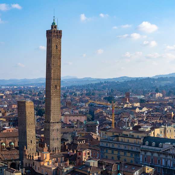 bologna walking tour