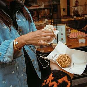 chocolate and pastry tour paris